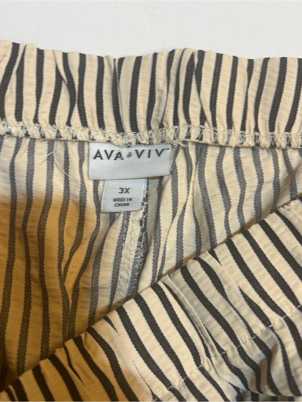 Ava & Viv 3X Black Cream Striped Wide Leg Pull-On Pants Cropped Plus Size - Picture 5 of 10